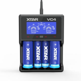 Xtar VC4 Ladegerät für Li-Ion 3,6V - 3,7V und NIMH Akkus